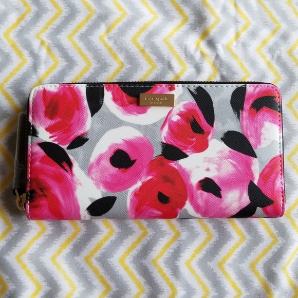 kate spade Handbags - Kate Spade Rosebed Lacey Zip Around Wallet
